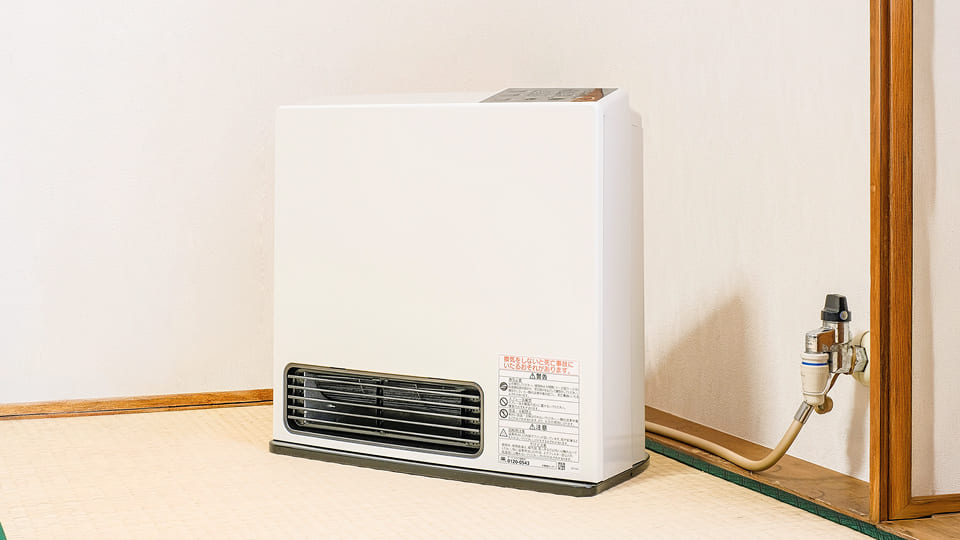 ガスファンヒーター